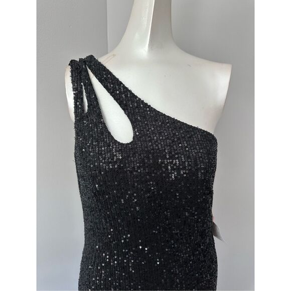 MAC DUGGAL SEQUINED STRAPPY ONE SHOULDER COLUMN GOWN - Picture 10 of 11